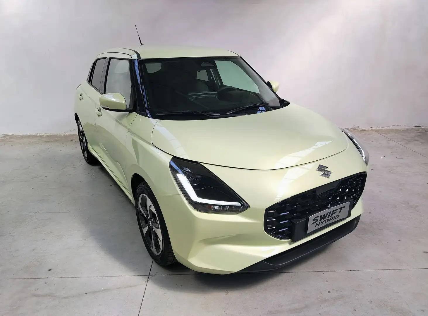 Suzuki Swift 1.2 Hybrid Top Verde - 2