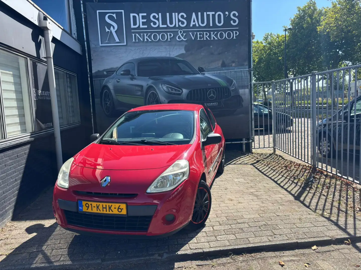 Renault Clio 1.2 Special Line AIRCO NAVI Rood - 2