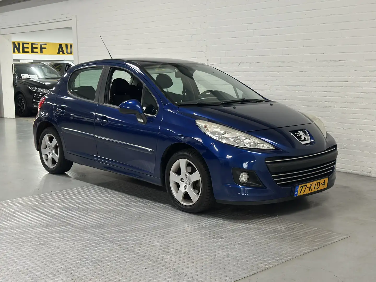 Peugeot 207 1.6 VTi Première CLIMA / CRUISE /TREKHAAK / NAVI G Blue - 2