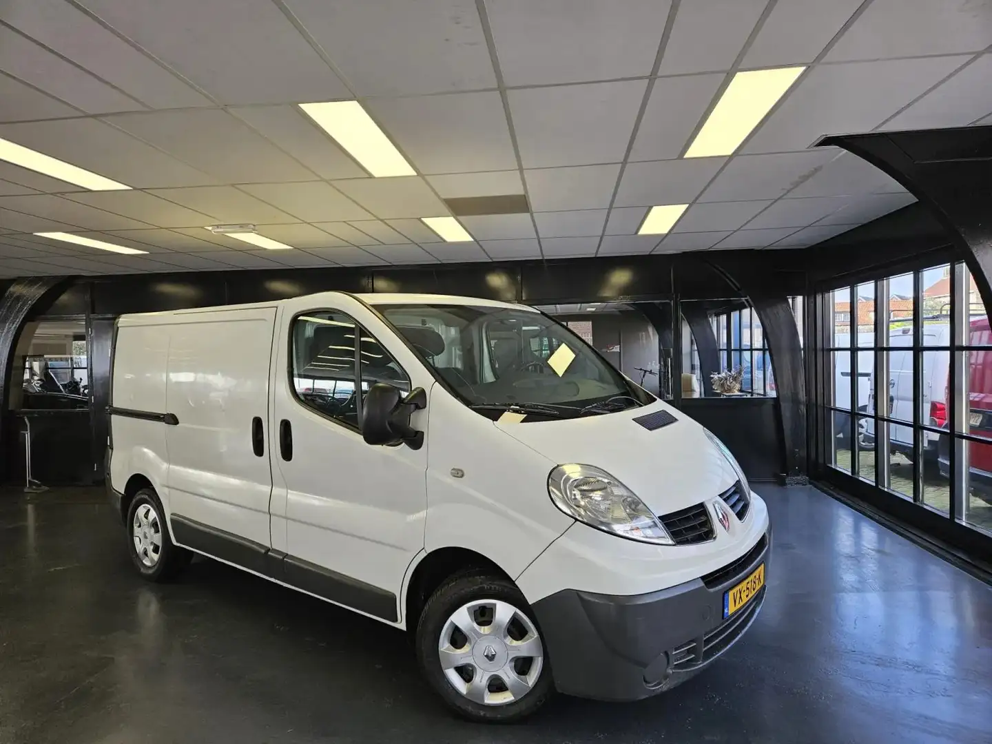 Renault Trafic 2.0 dCi 2014 eur0 5 airco Wit - 1