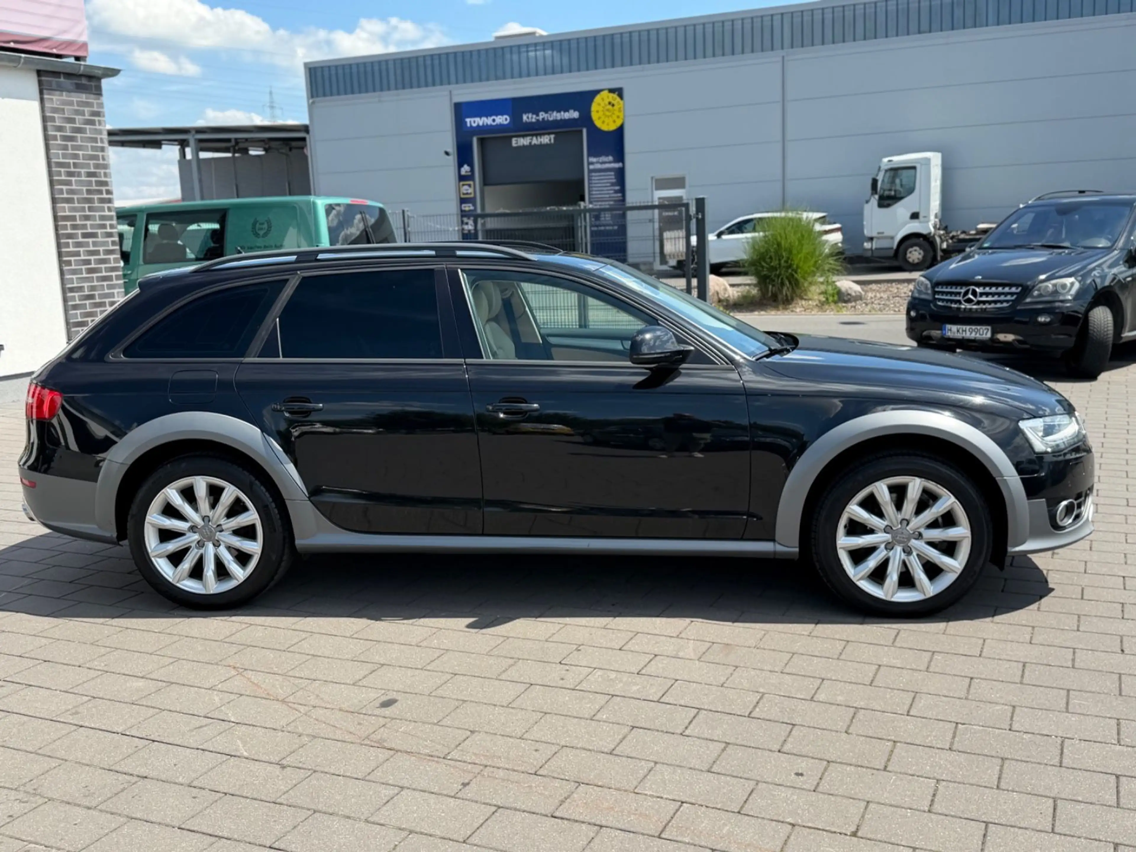 Audi A4 allroad quattro 3.0 TDI*ACC*PANO*KAMERA*AHK* — photo 9