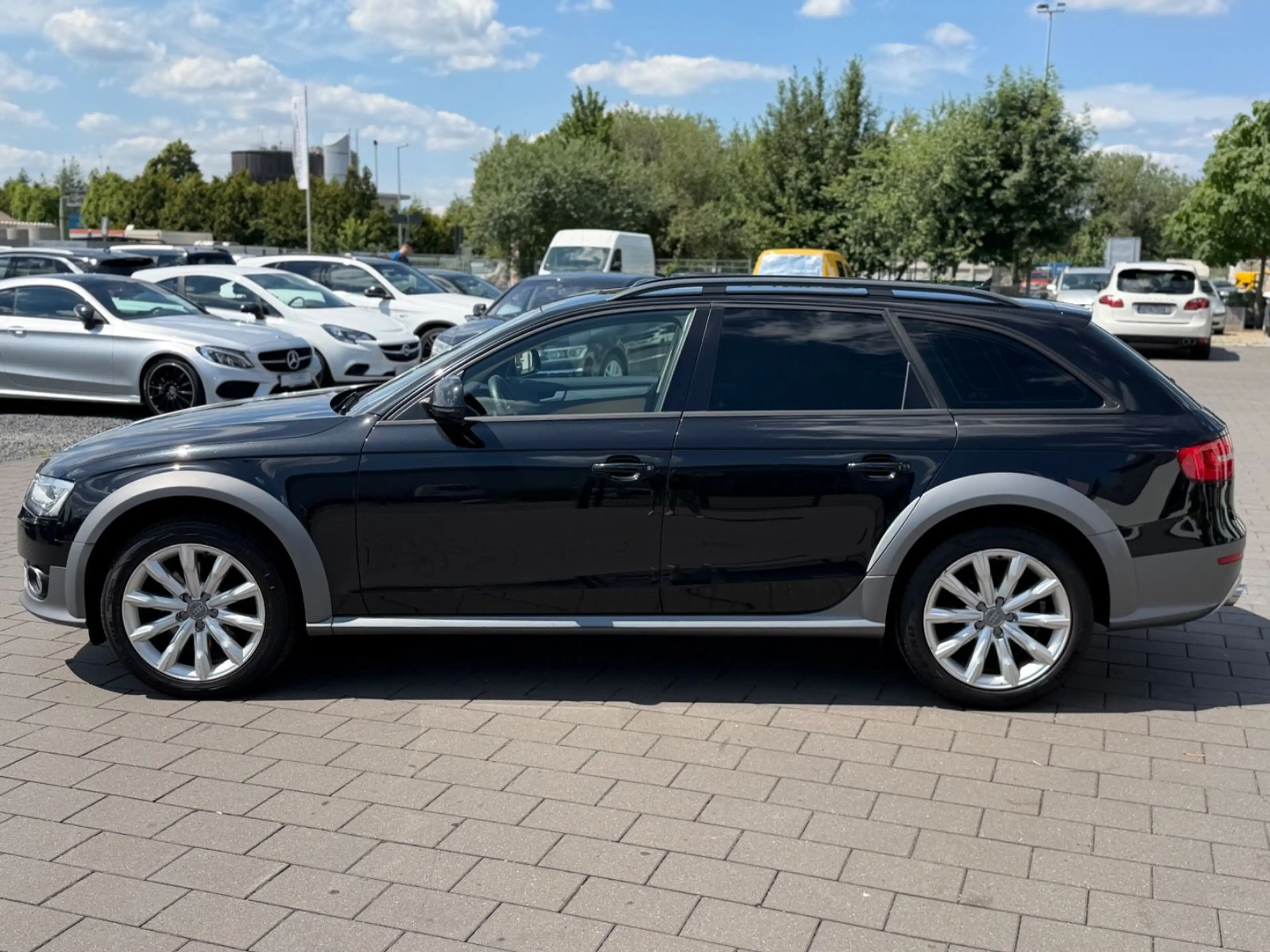Audi A4 allroad quattro 3.0 TDI*ACC*PANO*KAMERA*AHK* — photo 5