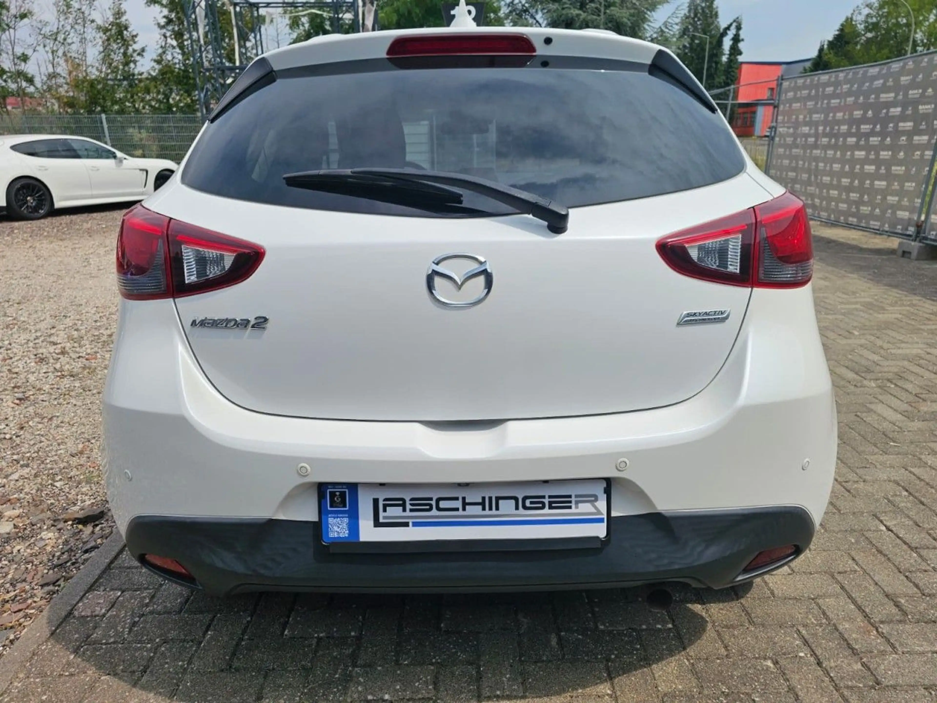 Mazda 2 Lim.1.5 Sports-Line SHZ TEMPO MFL SPURAS KLIMA — photo 5