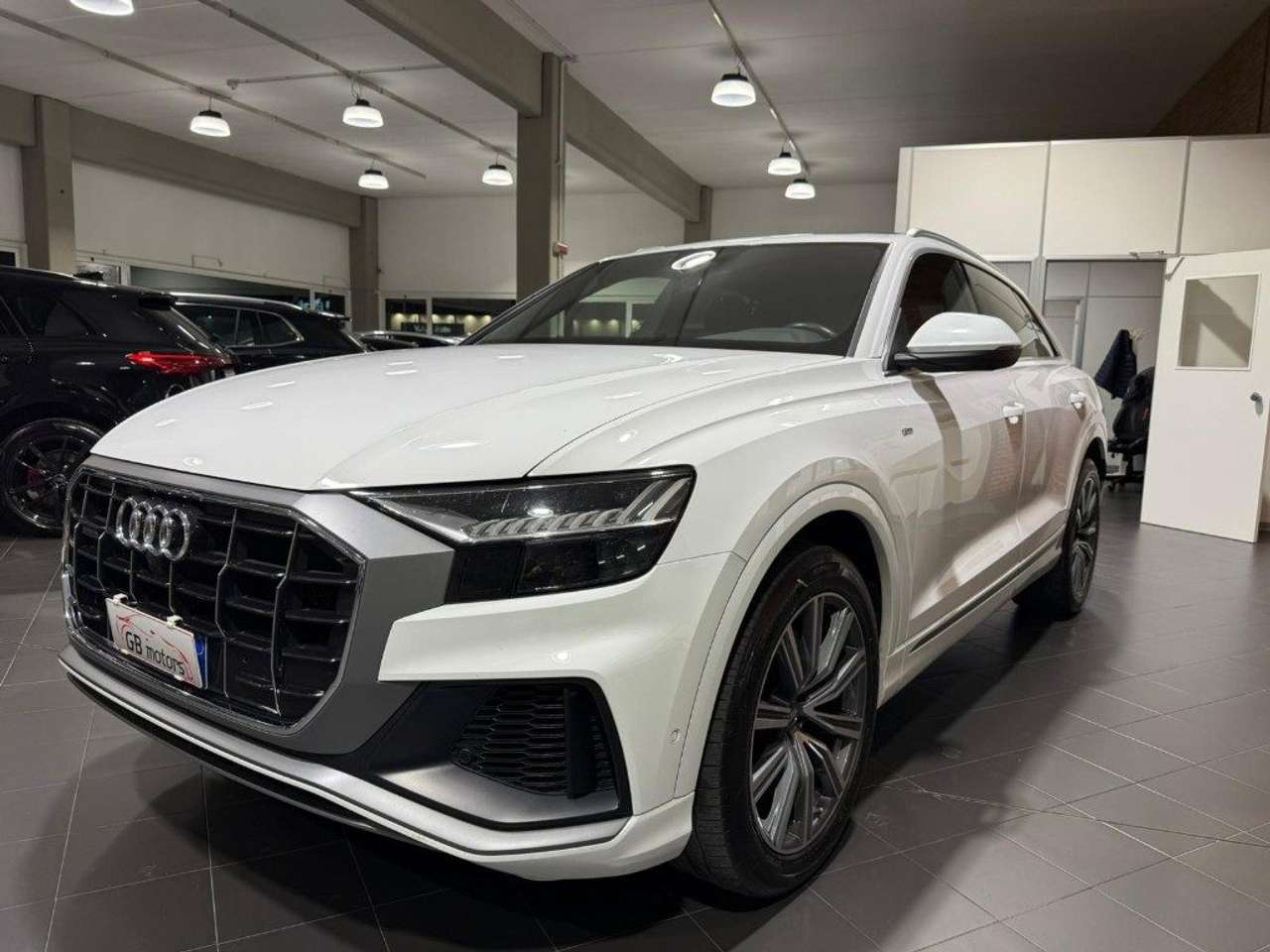 Audi Q8 50 TDI 286 CV quattro tiptronic S Line TETTO - LED