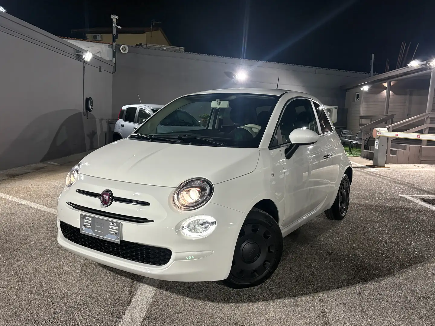 Fiat 500 500 1.0 hybrid 70cv Pack Premium KM CERTIFICATI Bianco - 2
