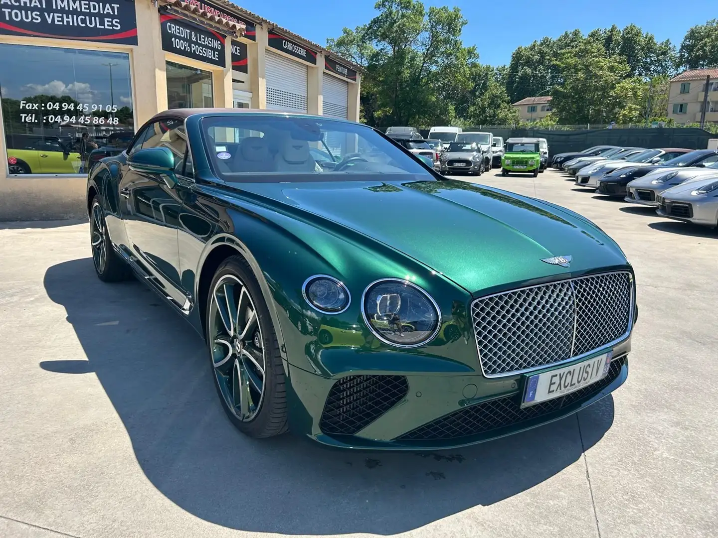 Bentley Continental GTC W12 6.0 635CH Vert - 2