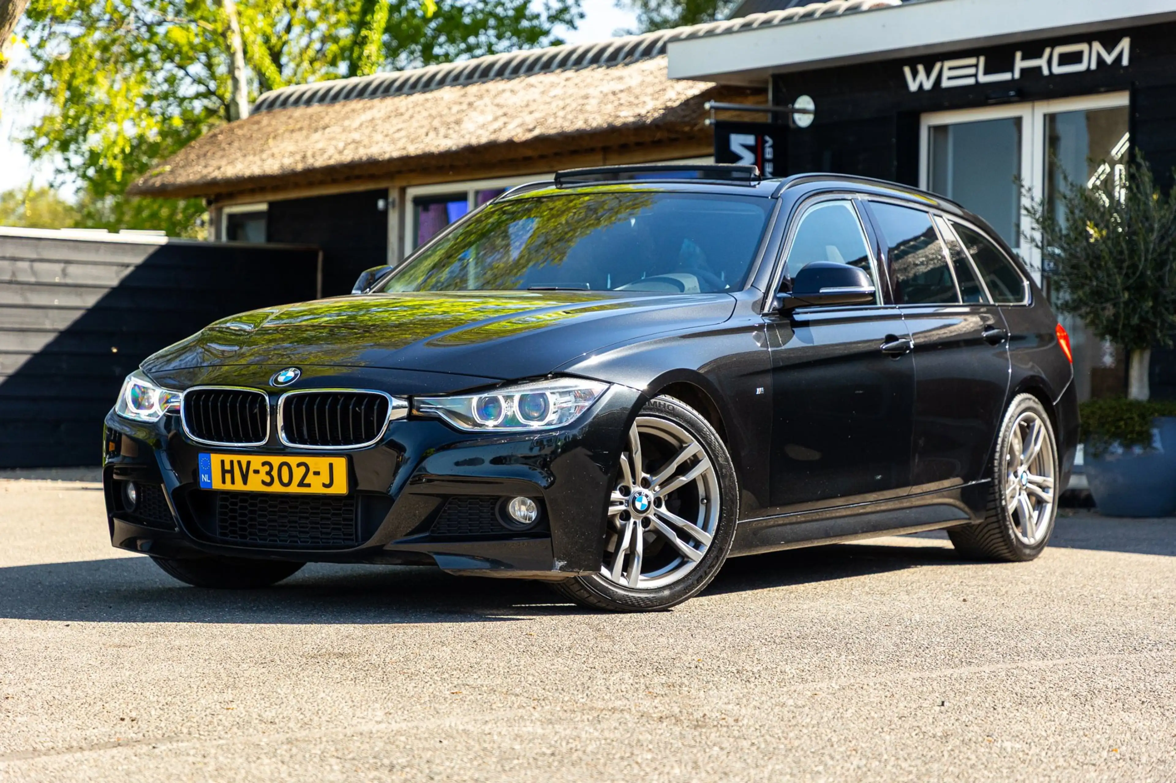 BMW 316 3-serie Touring 316i M Sport Edition (Panodak / M