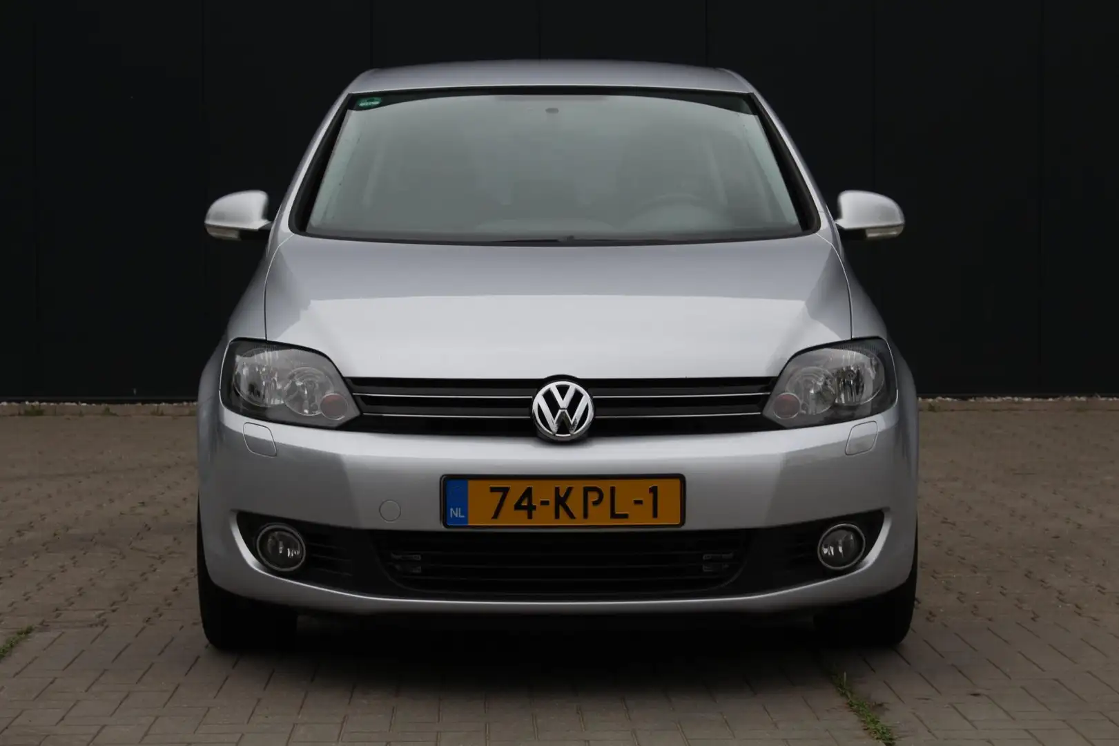Volkswagen Golf Plus 1.4 TSI Comfortline | Navigatie | Clima / Cruise c Grijs - 2