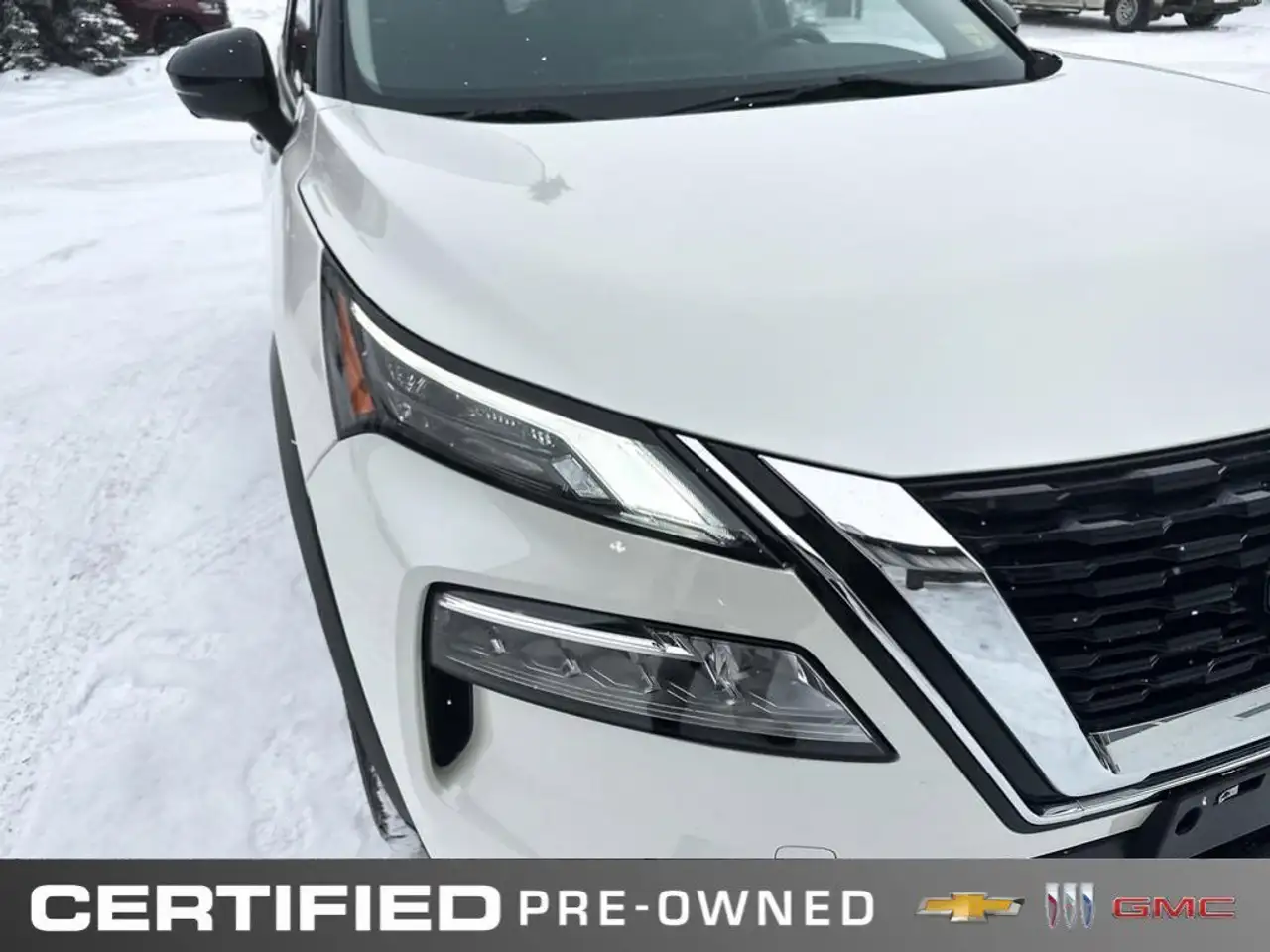 Nissan Rogue снимка Nissan Rogue