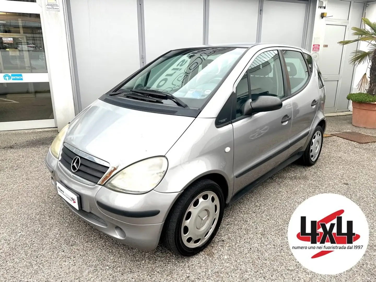 Mercedes-Benz A 170 CDI Classic Серебристый - 1