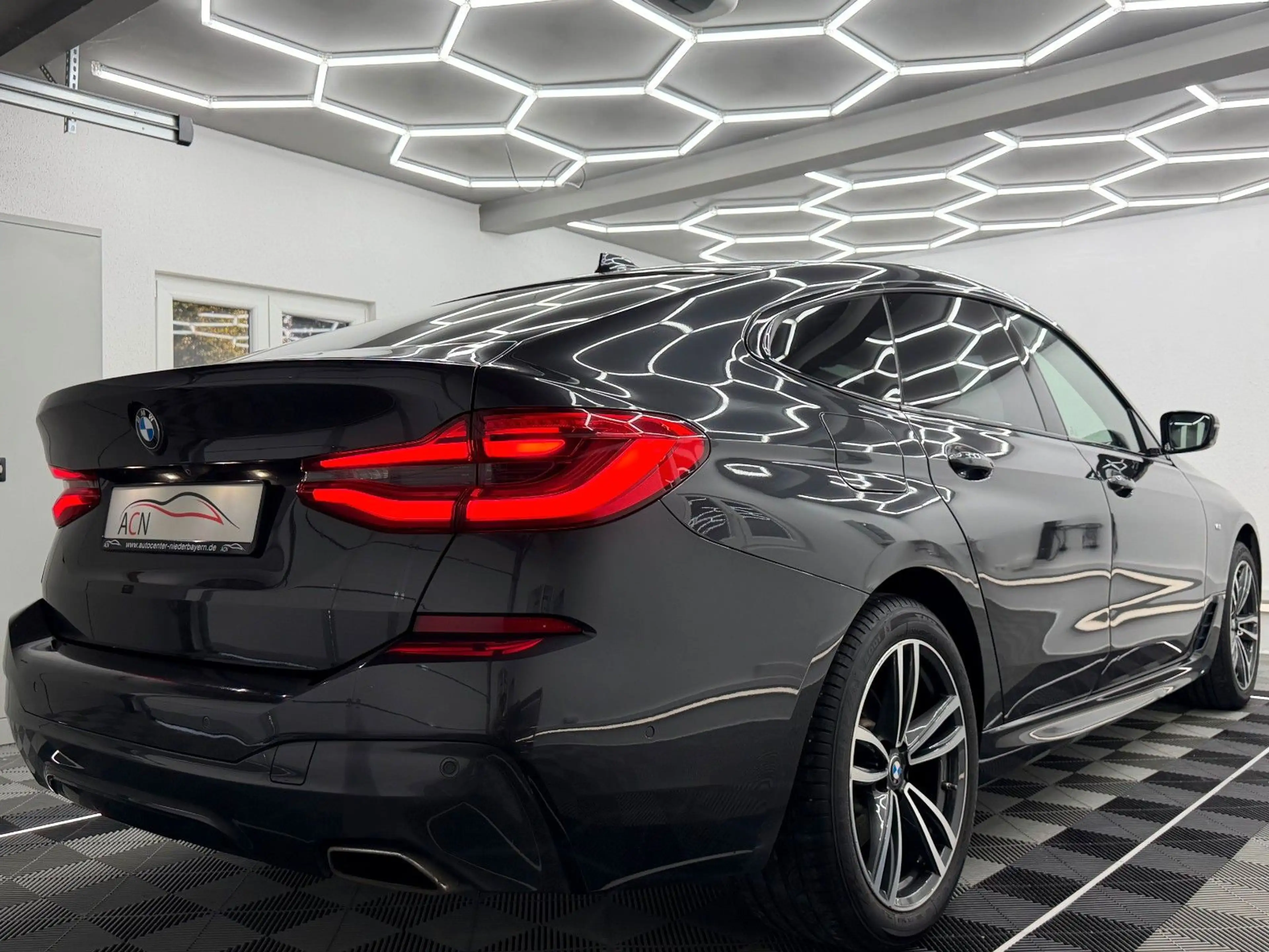 BMW 630 630d GT xDrive M SPORT/LASER/HuD/PANO/AHK/STHZ — photo 12