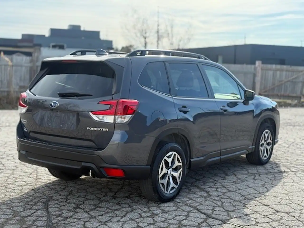 Subaru Forester снимка Subaru Forester