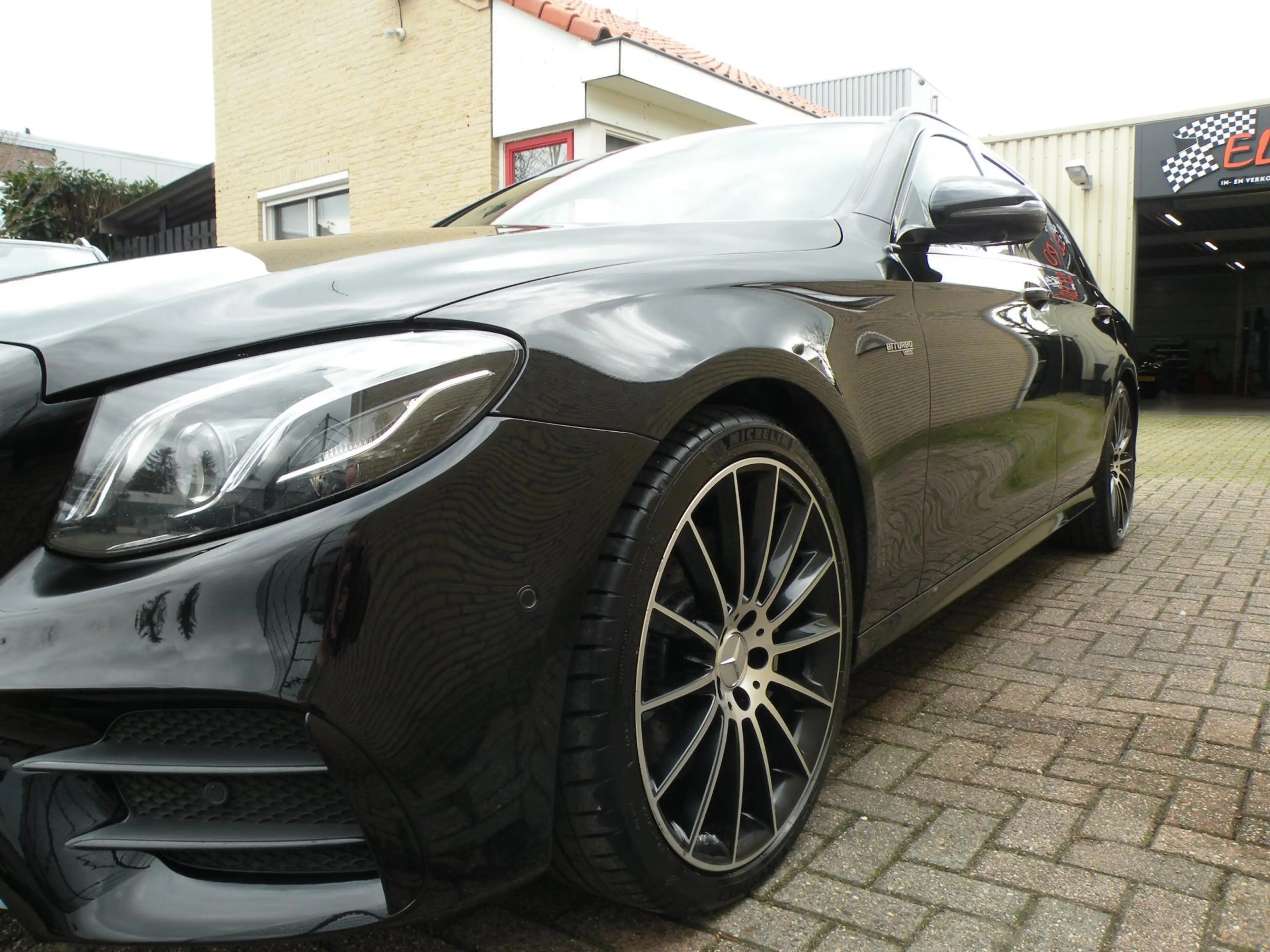 Mercedes-Benz E 43 AMG Estate 4MATIC Premium Plus — photo 8