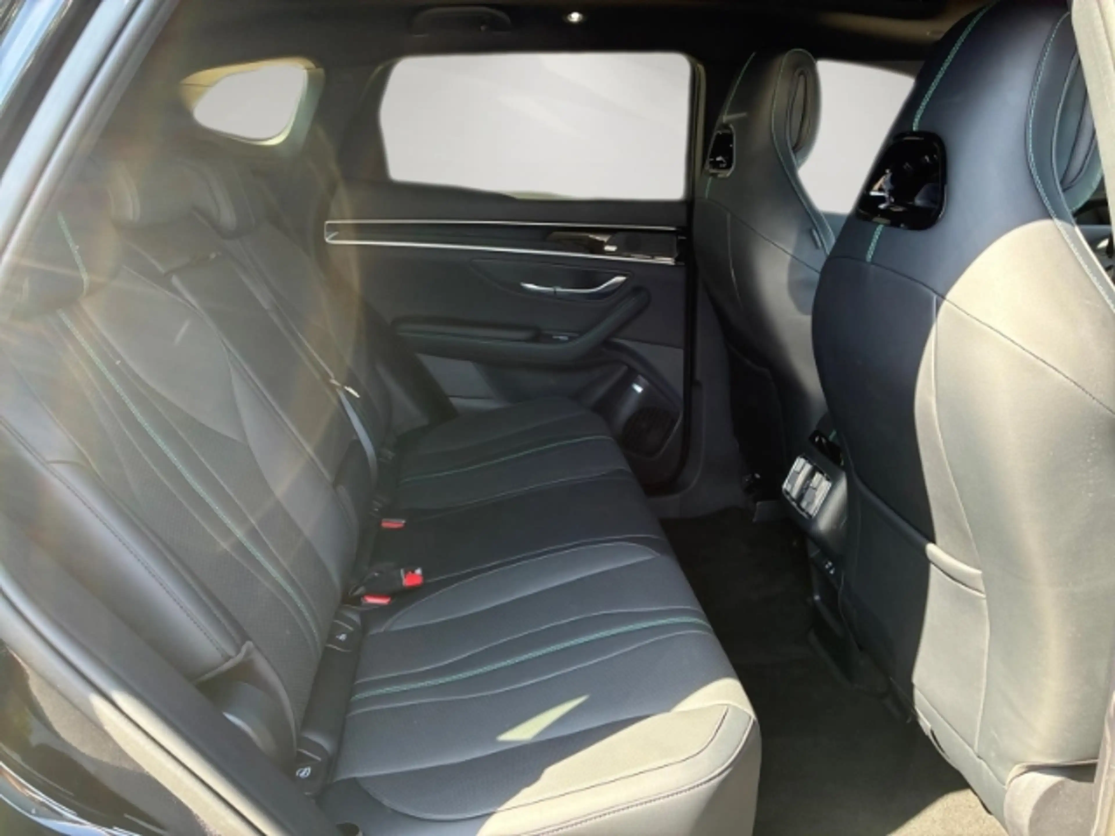 BYD Seal U PHEV 1.5 Boost  360°/Elektr. Heckkklappe/Klimaauto — photo 14