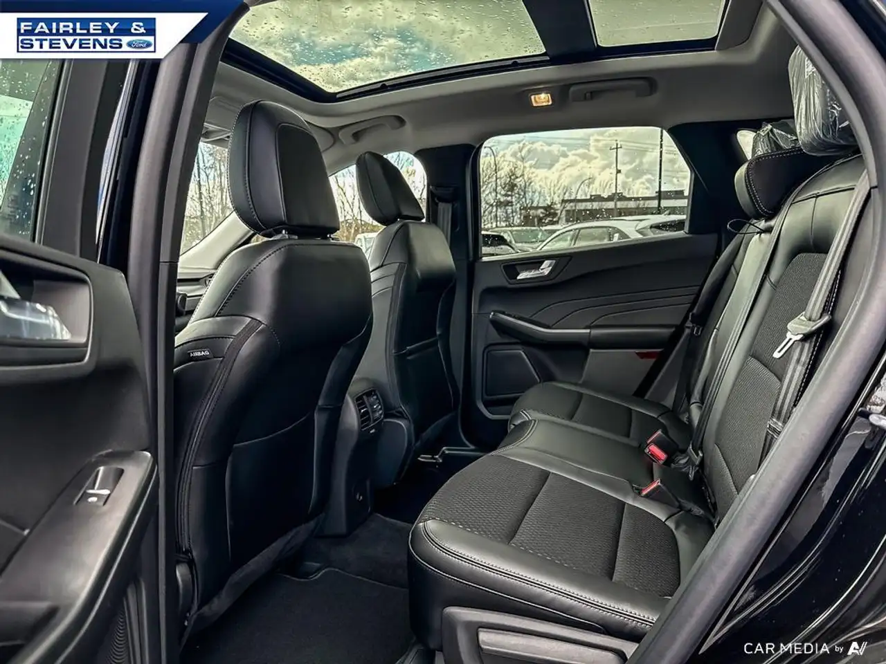 Ford Escape снимка Ford Escape