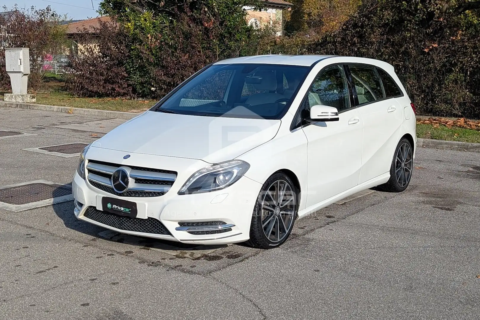 Mercedes-Benz B 180 B 180 CDI Automatic Premium Bianco - 1