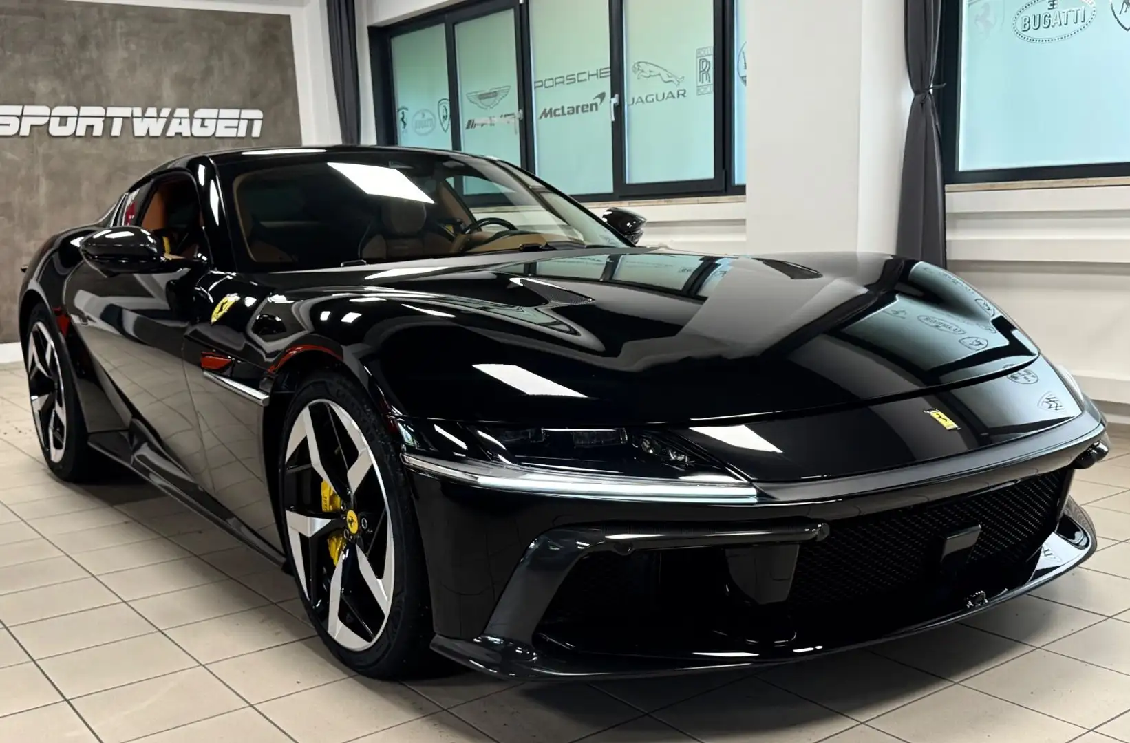 Ferrari 12 Cilindri 12Cilindri COUPE CARBON EXT&INT CUIOI INT FULL Schwarz - 1