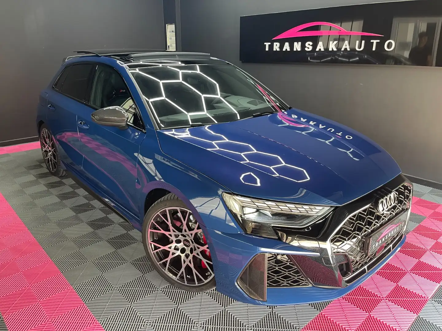 Audi RS3 Performance Bleu - 1