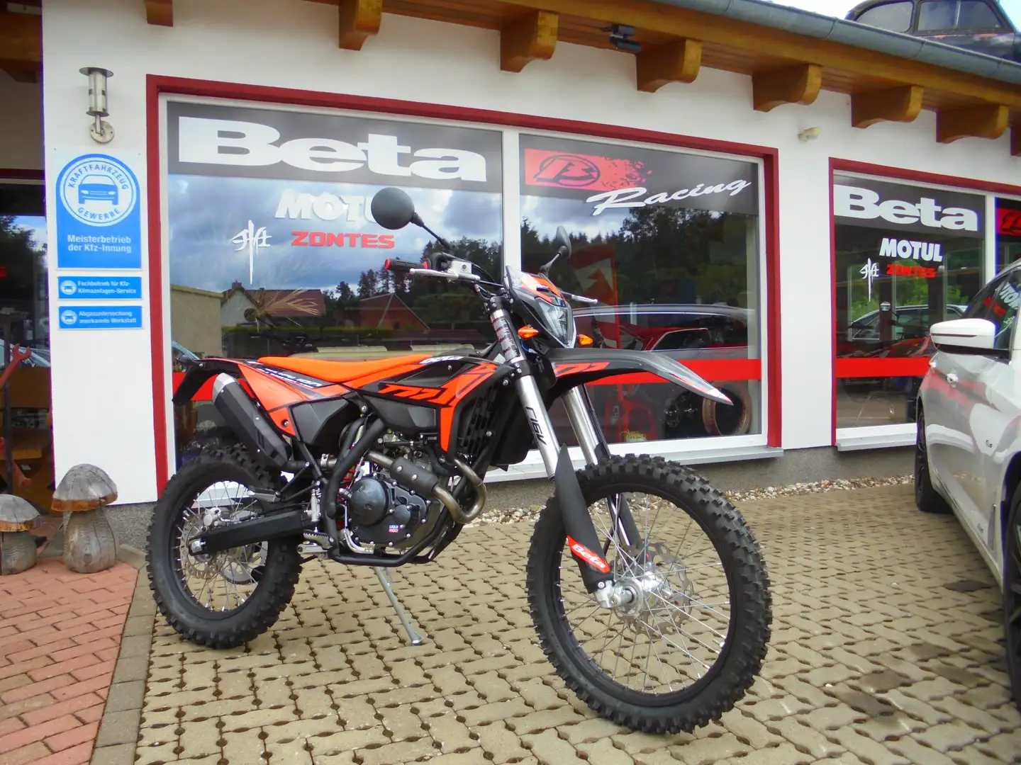 Beta R 125 R 125T Noir - 1
