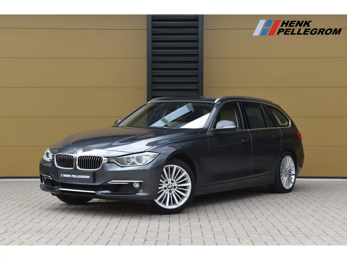 BMW 320 3-serie Touring 320i High Executive * Sportstoelen Grijs - 1