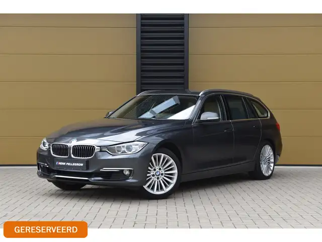 BMW 320 3-serie Touring 320i High Executive * Sportstoelen