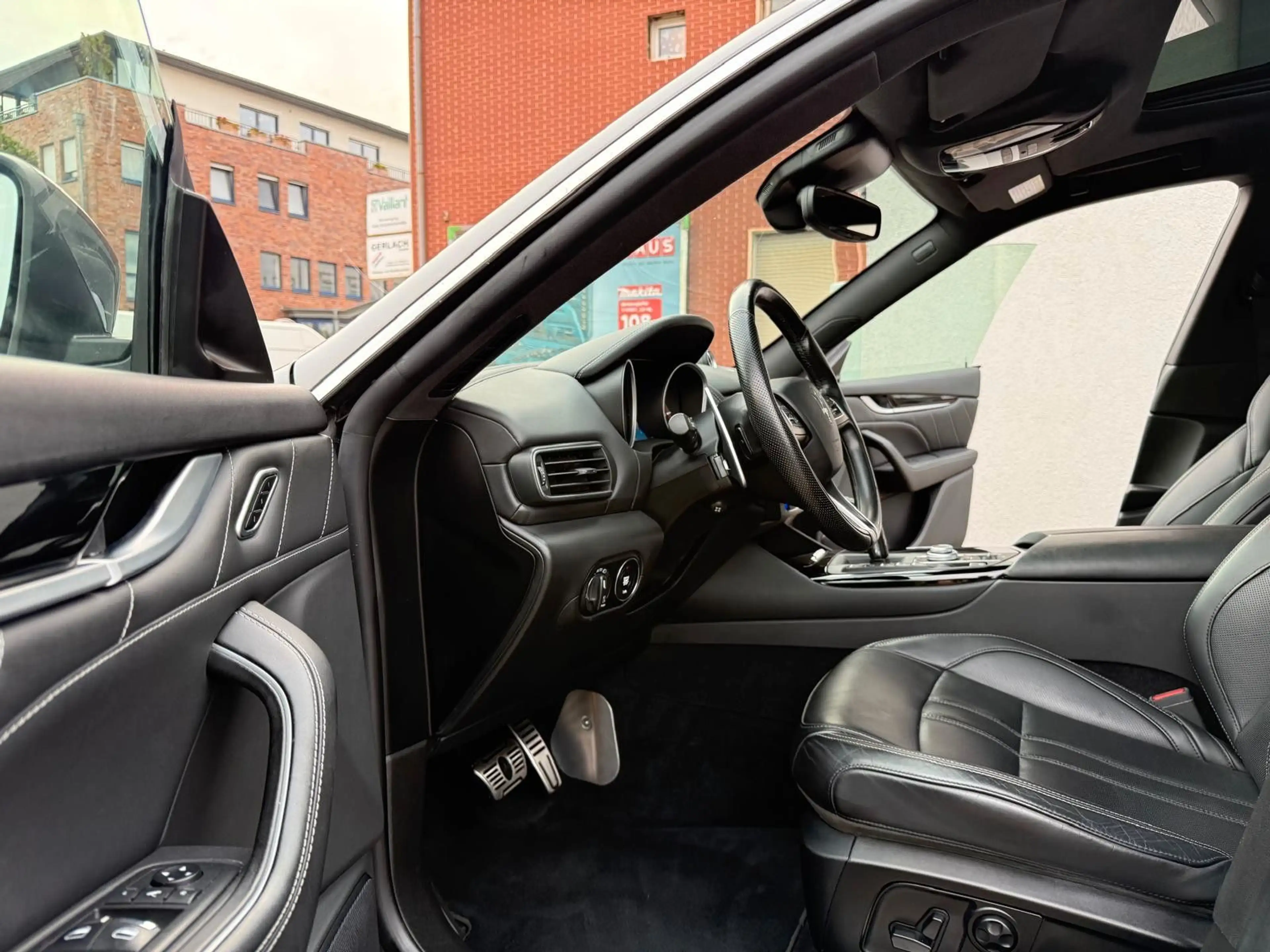 Maserati Levante GranSport Q4 *Vollausstattung*Garantie* — photo 14