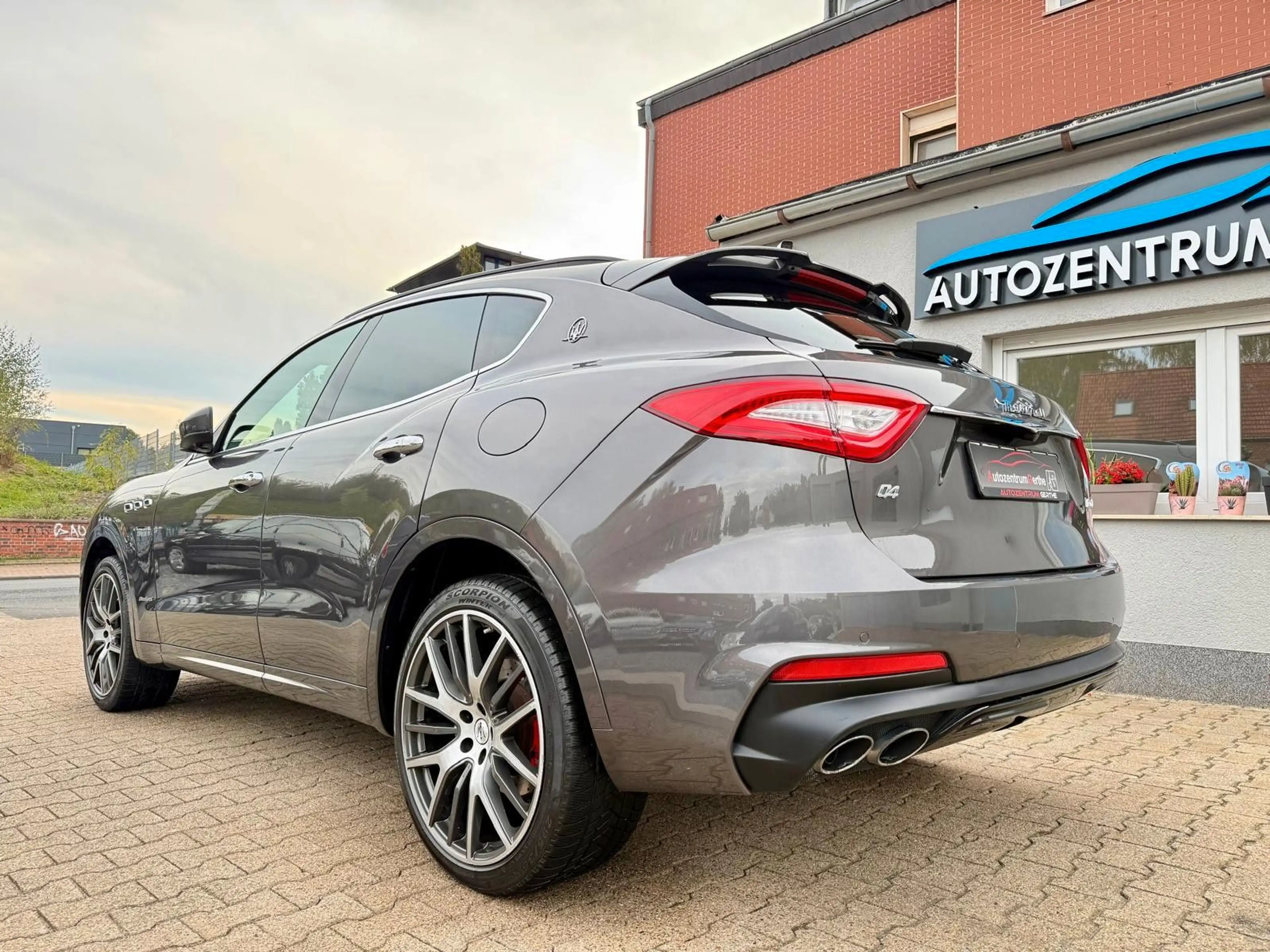 Maserati Levante GranSport Q4 *Vollausstattung*Garantie* — photo 7