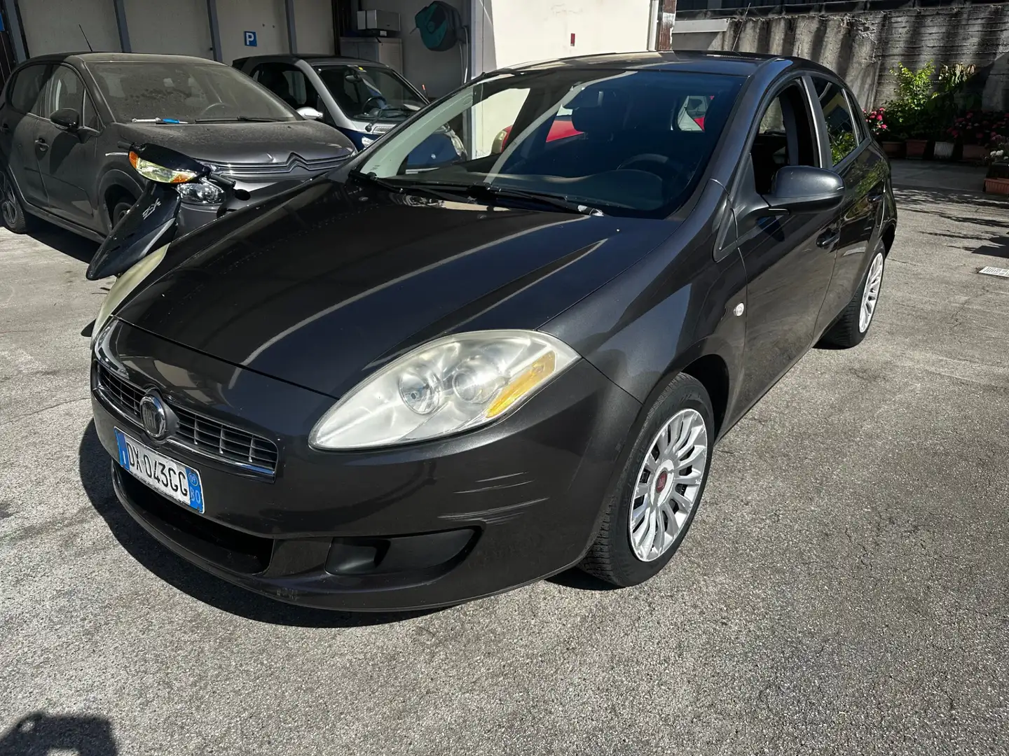 Fiat Bravo 1.4 Dynamic GPL Grijs - 1