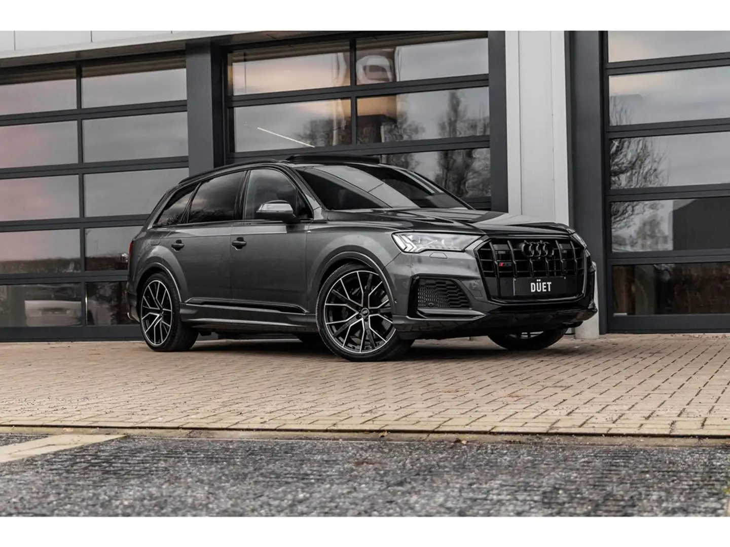 Audi SQ7 7-zit / Pano / Head-up / HD Matrix / Shadow Plus / Szary - 2