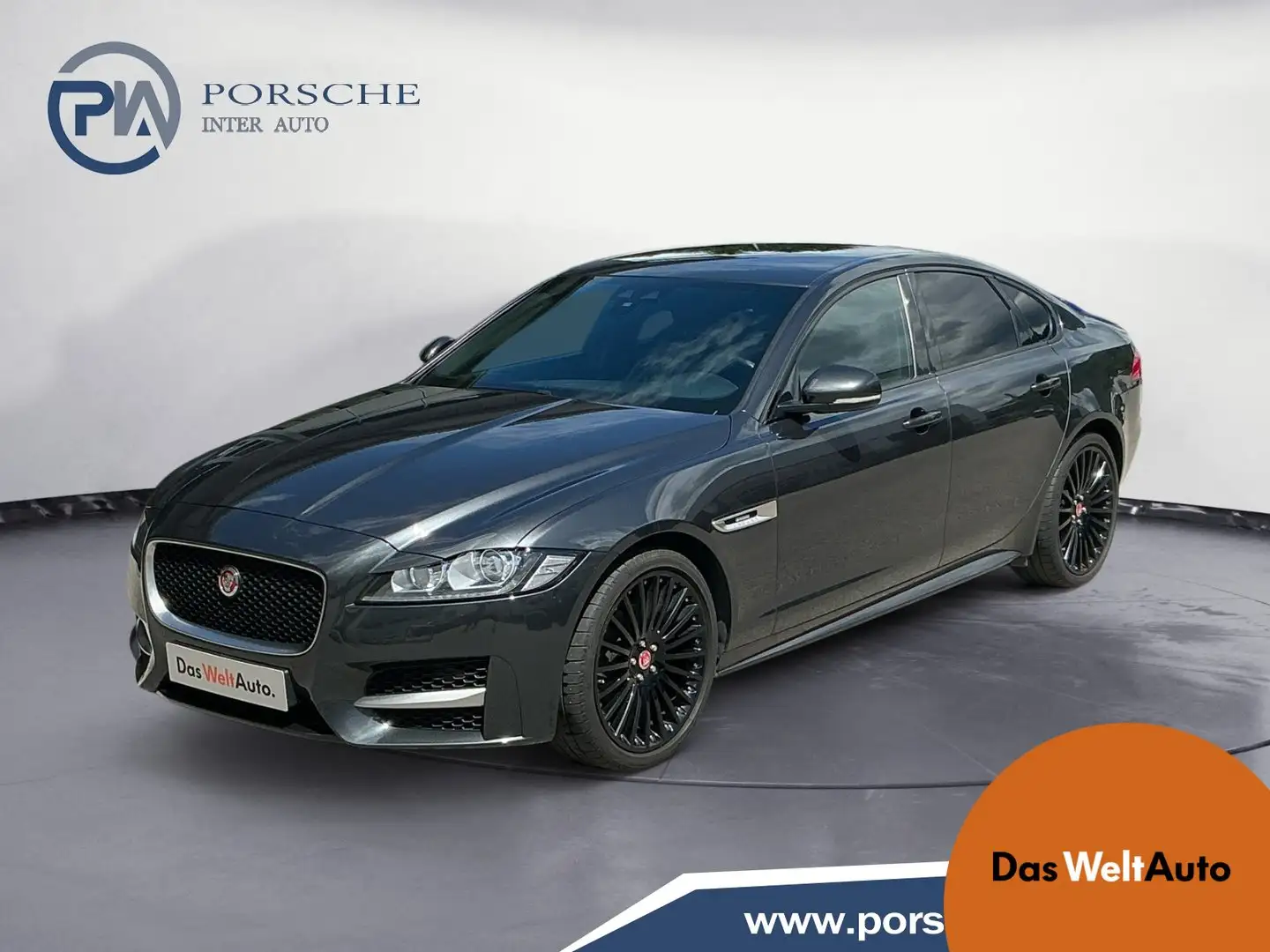 Jaguar XF 20d Prestige Grau - 1