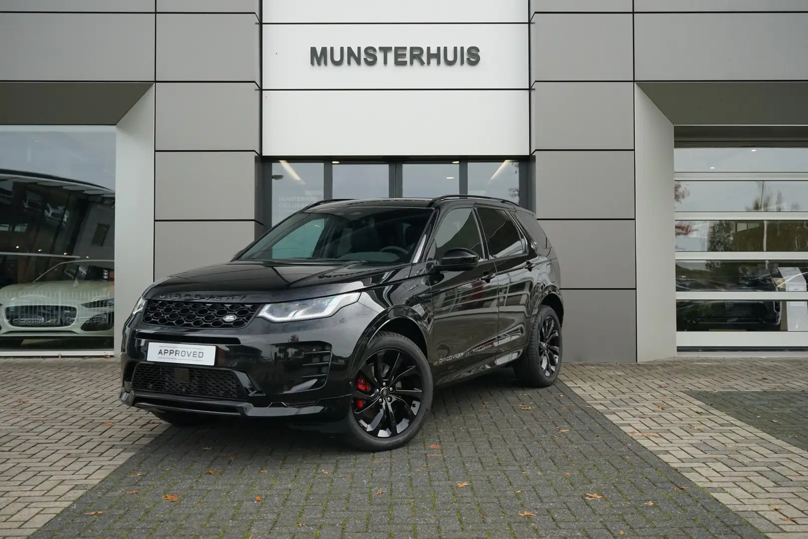 Land Rover Discovery Sport P270e PHEV Dynamic SE | Rondomzicht camera | Elekt Schwarz - 1