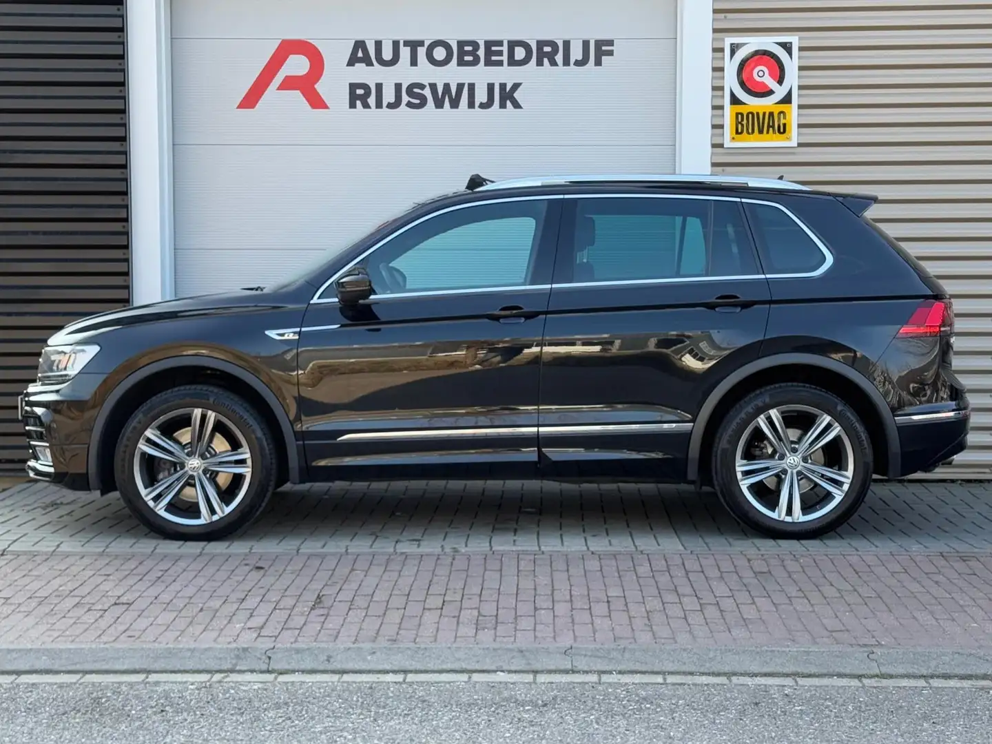 Volkswagen Tiguan 2.0 TSI 4Motion 3xR-Line Pano/Xenob/Navi Negro - 2