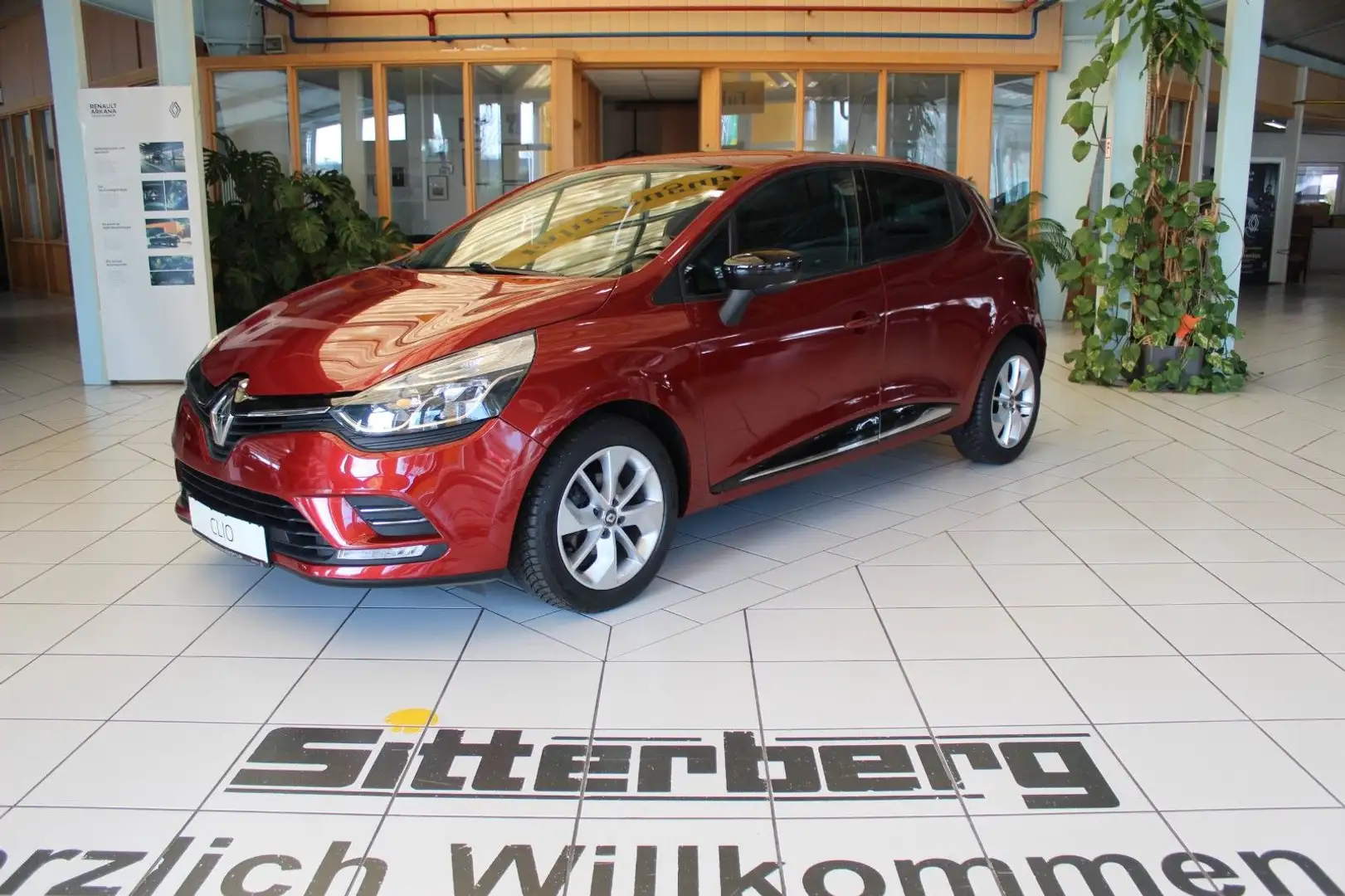 Renault Clio IV Limited ENERGY TCe 90 Rot - 1