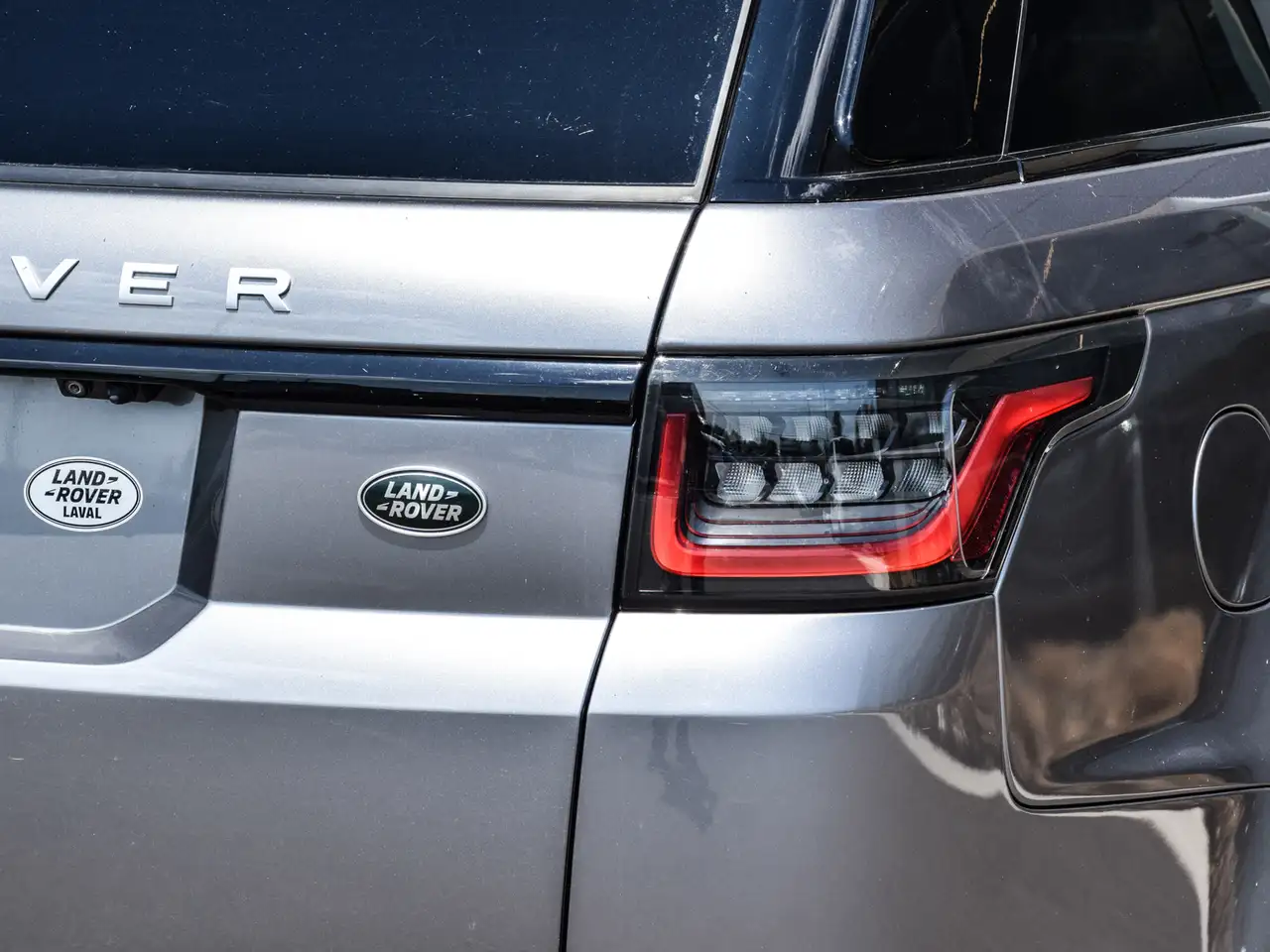 Land Rover Range Rover Sport снимка Land Rover Range Rover Sport