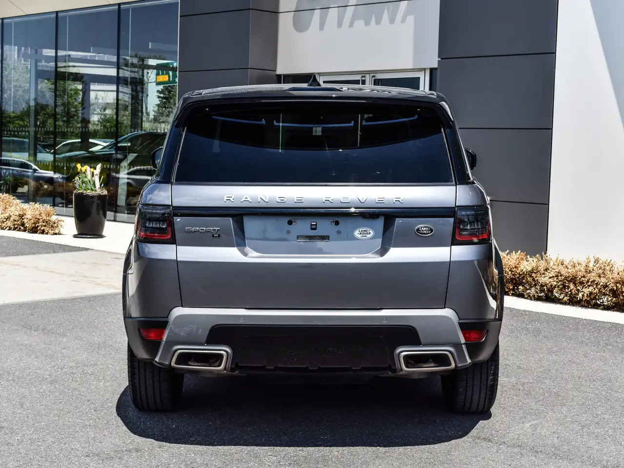 Land Rover Range Rover Sport снимка Land Rover Range Rover Sport