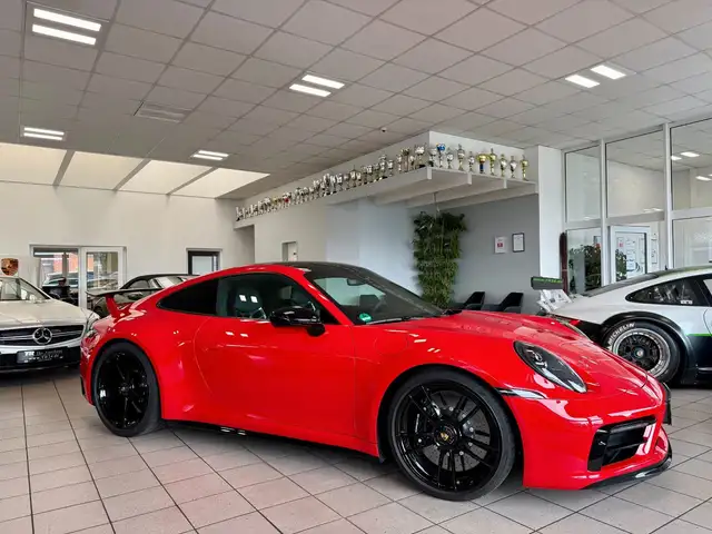 Porsche 992 911 Carrera GTS PCCB / LIFT / ACC / Glasdach