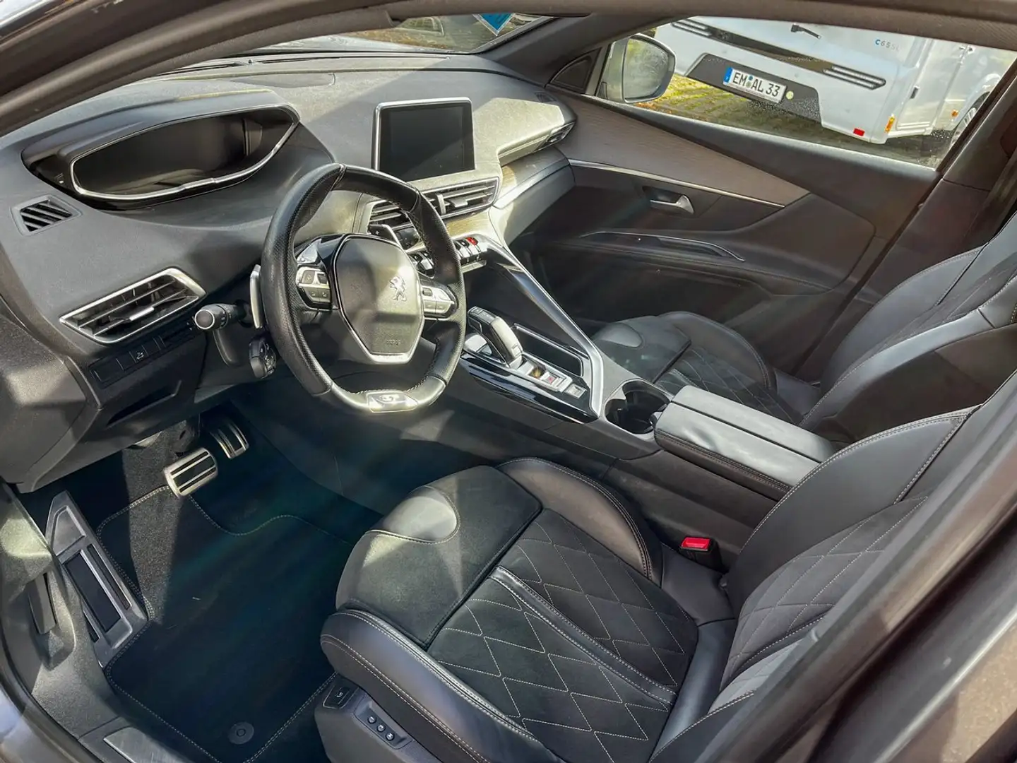 Peugeot 5008 GT Gris - 2