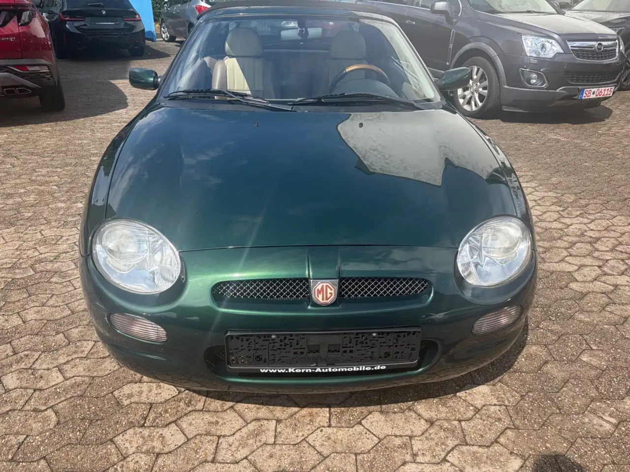 MG MGF 1.8i 88 kW, foto 2