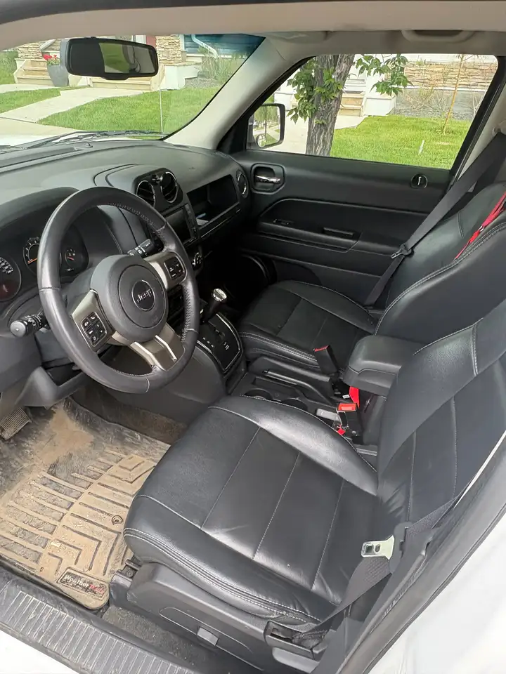 Jeep Patriot photo Jeep Patriot