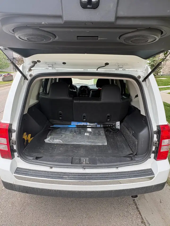 Jeep Patriot photo Jeep Patriot