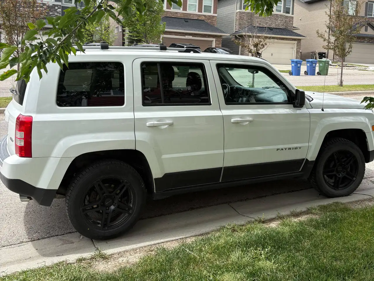Jeep Patriot photo Jeep Patriot