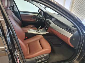 d xDrive / AHK / Bi-XENON / LEDER