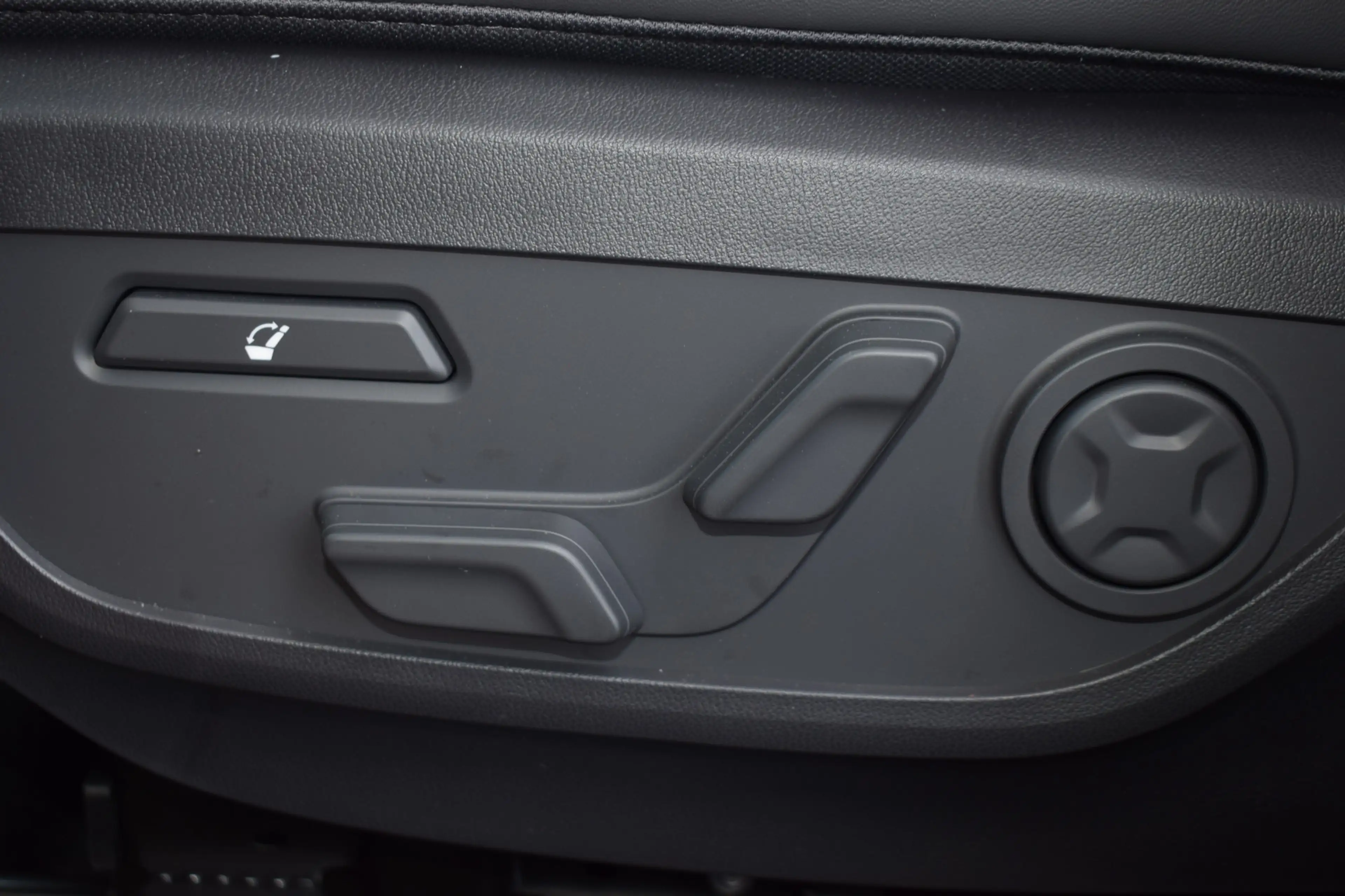 Kia Seltos 1.6 T-GDi X-Line Edition | 360° Camera | Memory | — photo 8