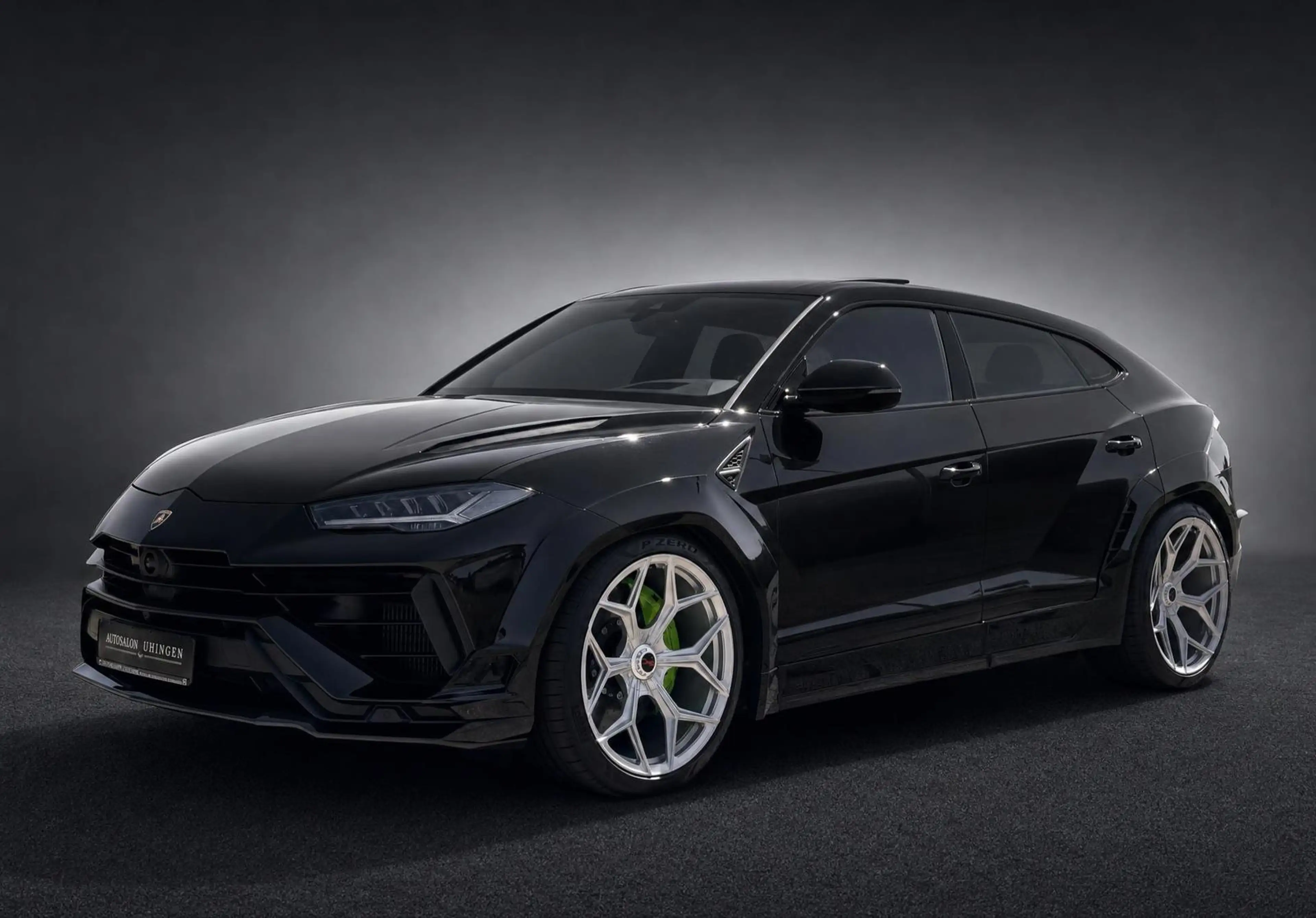 Lamborghini Urus S NOVITEC ESTESO WIDEBODY+CARBON"*AKRAPOVIC