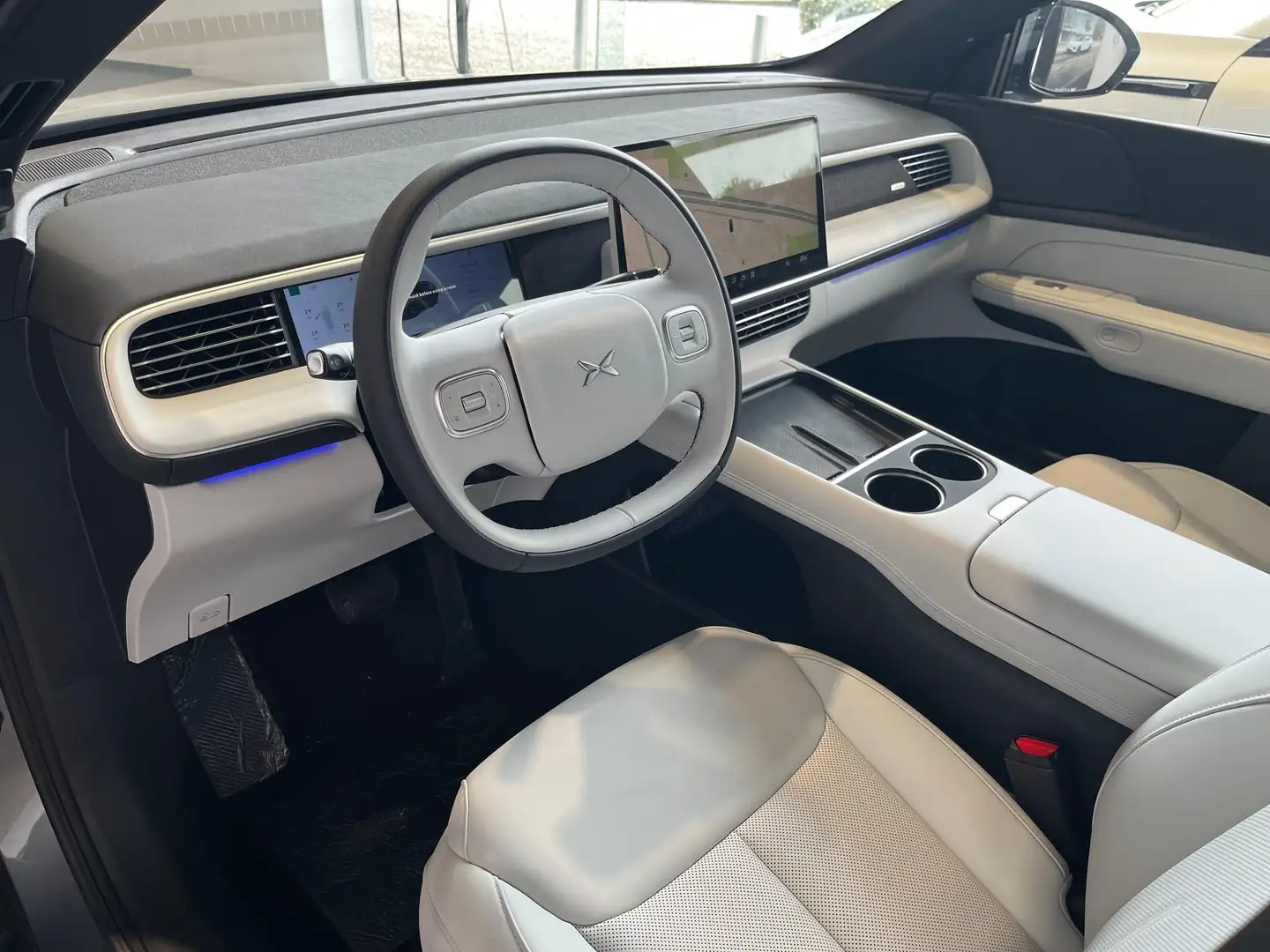 Xpeng G6 AWD Performance Gris - 2