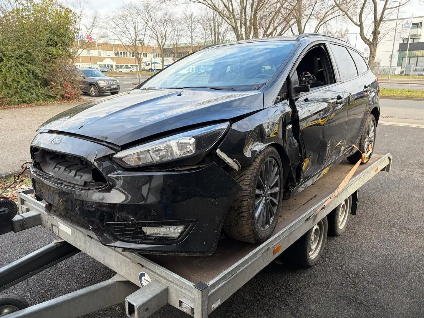 Ford Focus Turnier ST-Line Klima Shz Schwarz - 1