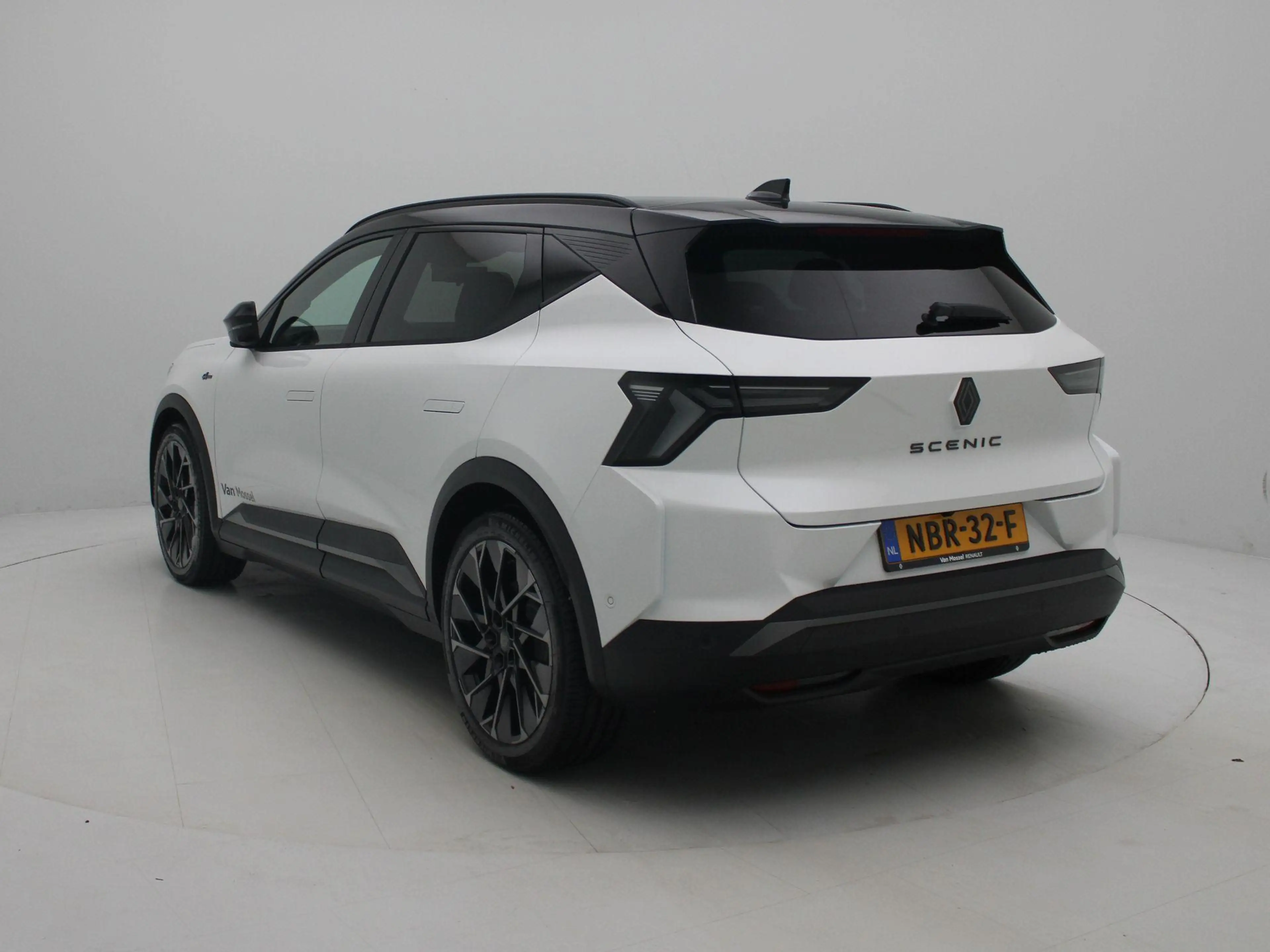 Renault Scenic E-Tech EV87 long range esprit Alpine | Demo — photo 2