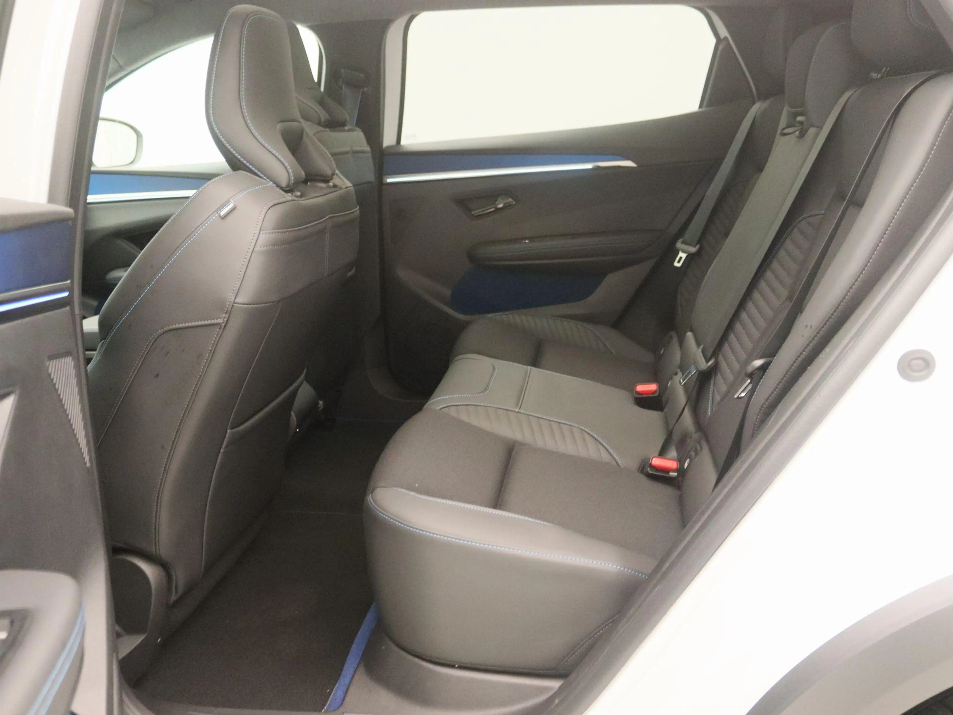 Renault Scenic E-Tech EV87 long range esprit Alpine | Demo — photo 13
