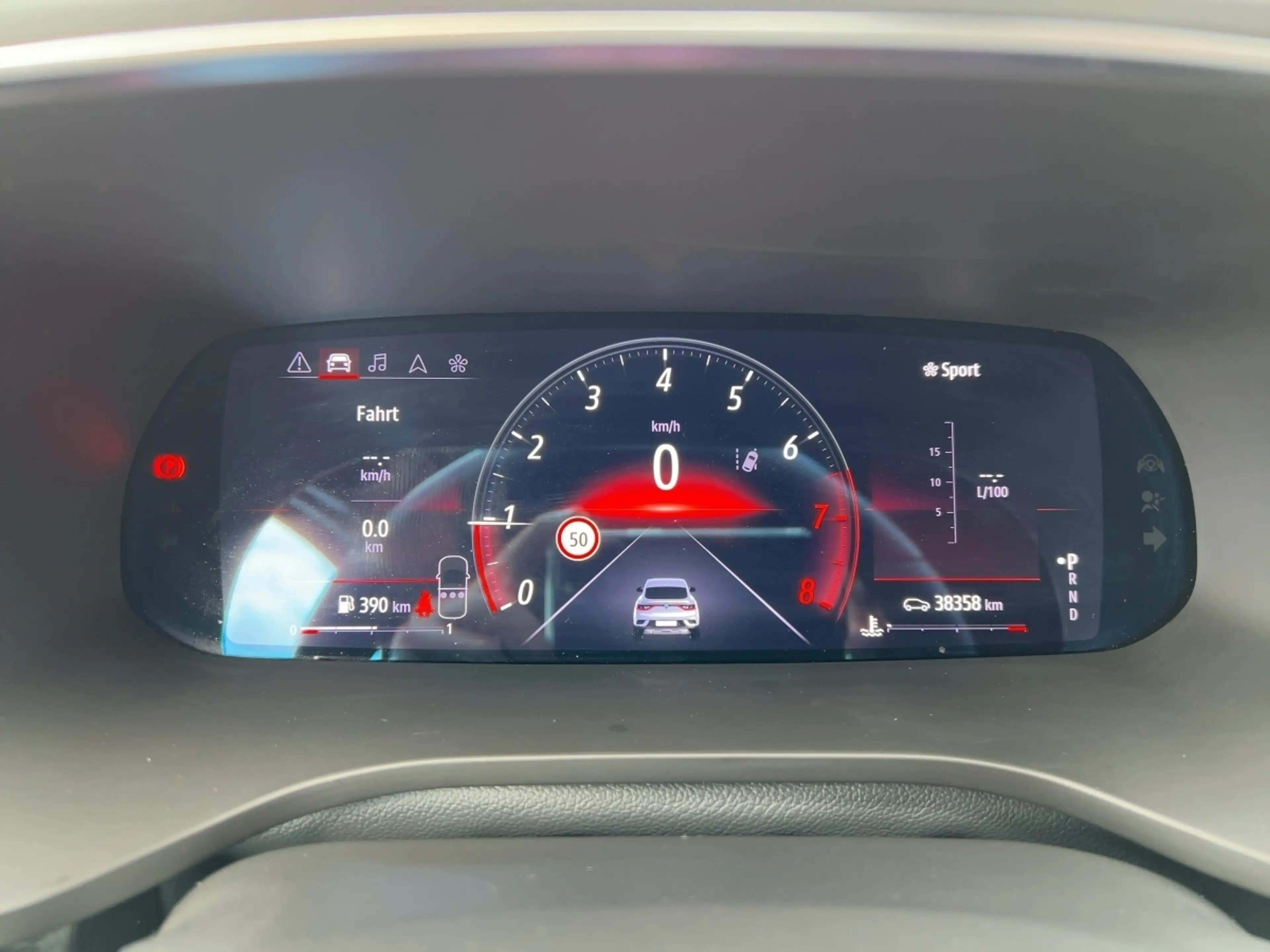 Renault Arkana R.S. LINE TCe 140 EDC SELBSTPARKEND — photo 13