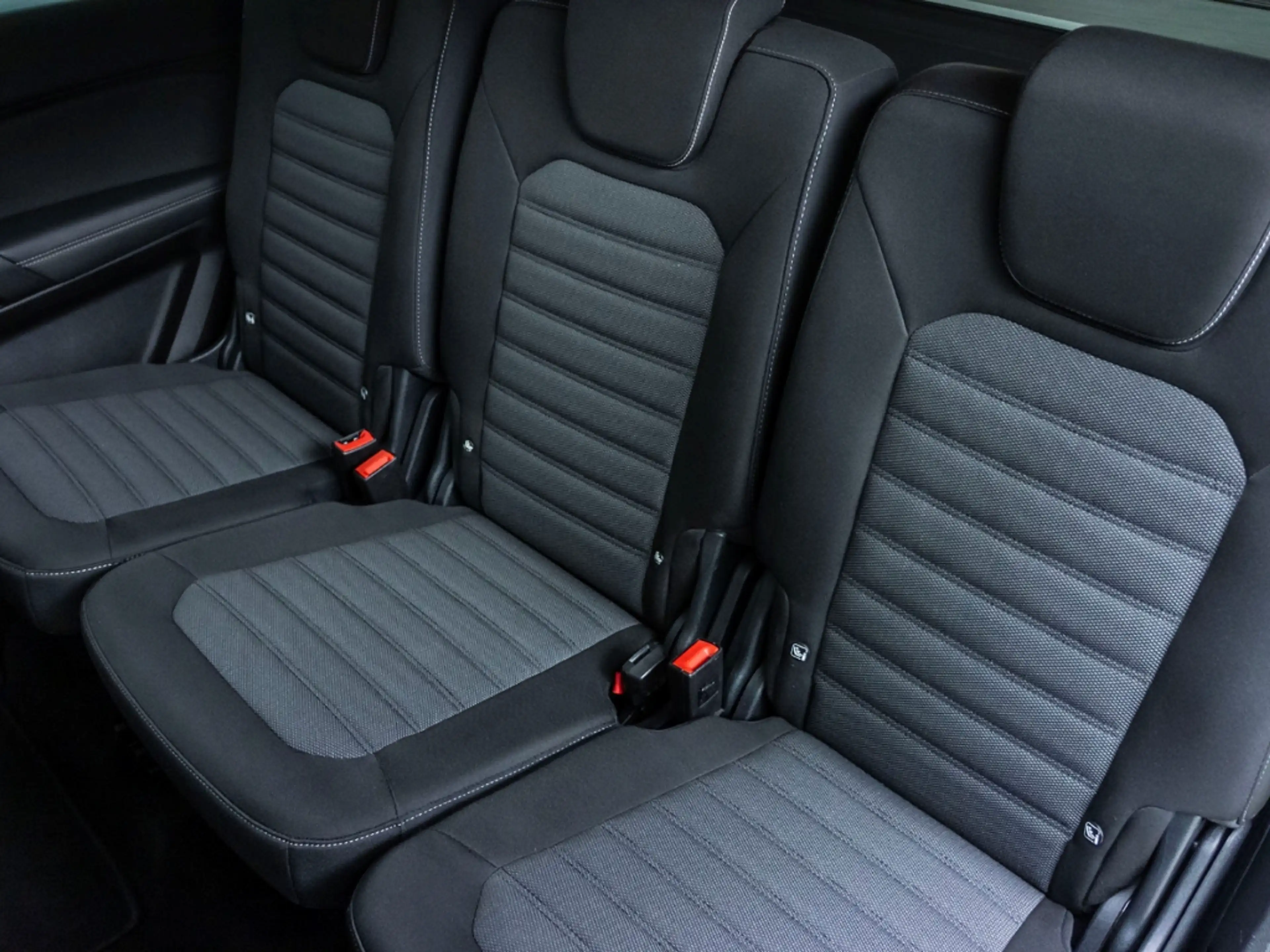 Ford S-Max Titanium AUTOMATIK NAVI SITZHEIZUNG (GW 133) — photo 25